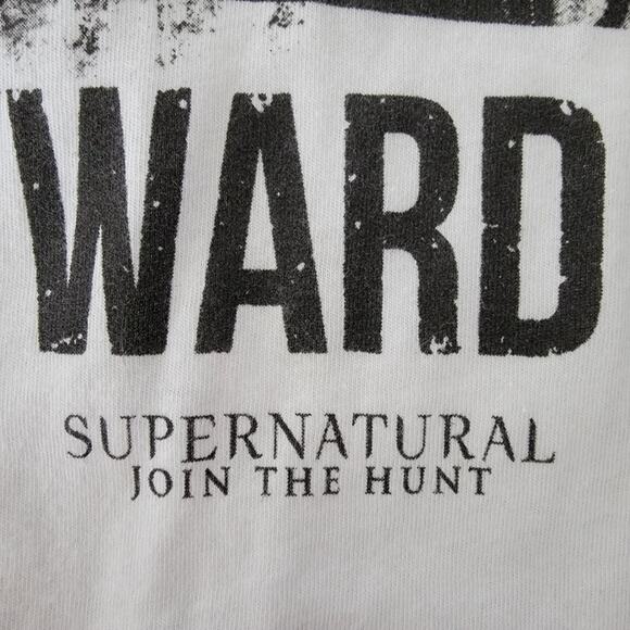 Supernatural Join The Hunt Shirt Sz M Carry On My Wayward Son White Long Sleeve - Picture 3 of 7